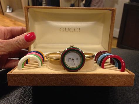 gucci watch hard band with changeable faces